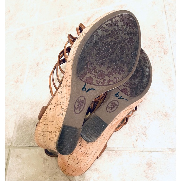 Sofft Bretta Wedge Sandal - Picture 5 of 6